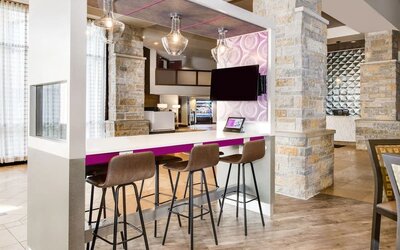 Hotel bar at Crowne Plaza Milwaukee Airport By IHG.