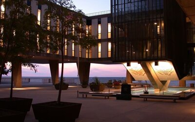 Terrace at Crowne Plaza Milwaukee Airport By IHG.