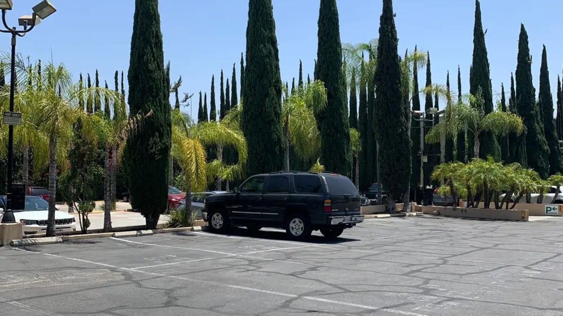 Parking area at Hollywood Hotel.