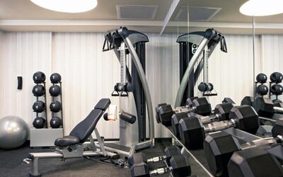 Well equipped fitness center at Hotel 48LEX New York.