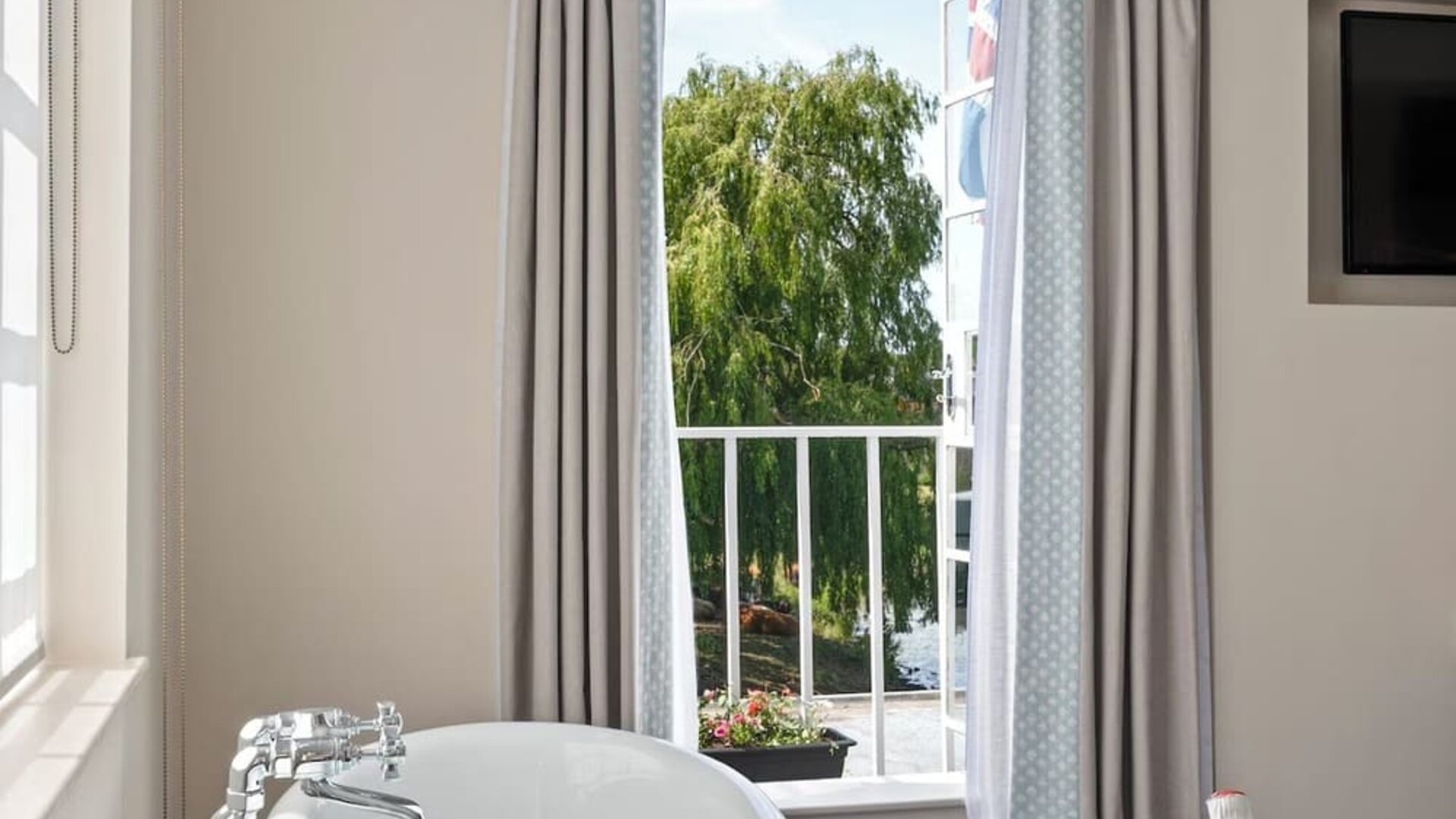 Bathroom at The Mill Hotel - Surya Hotels
