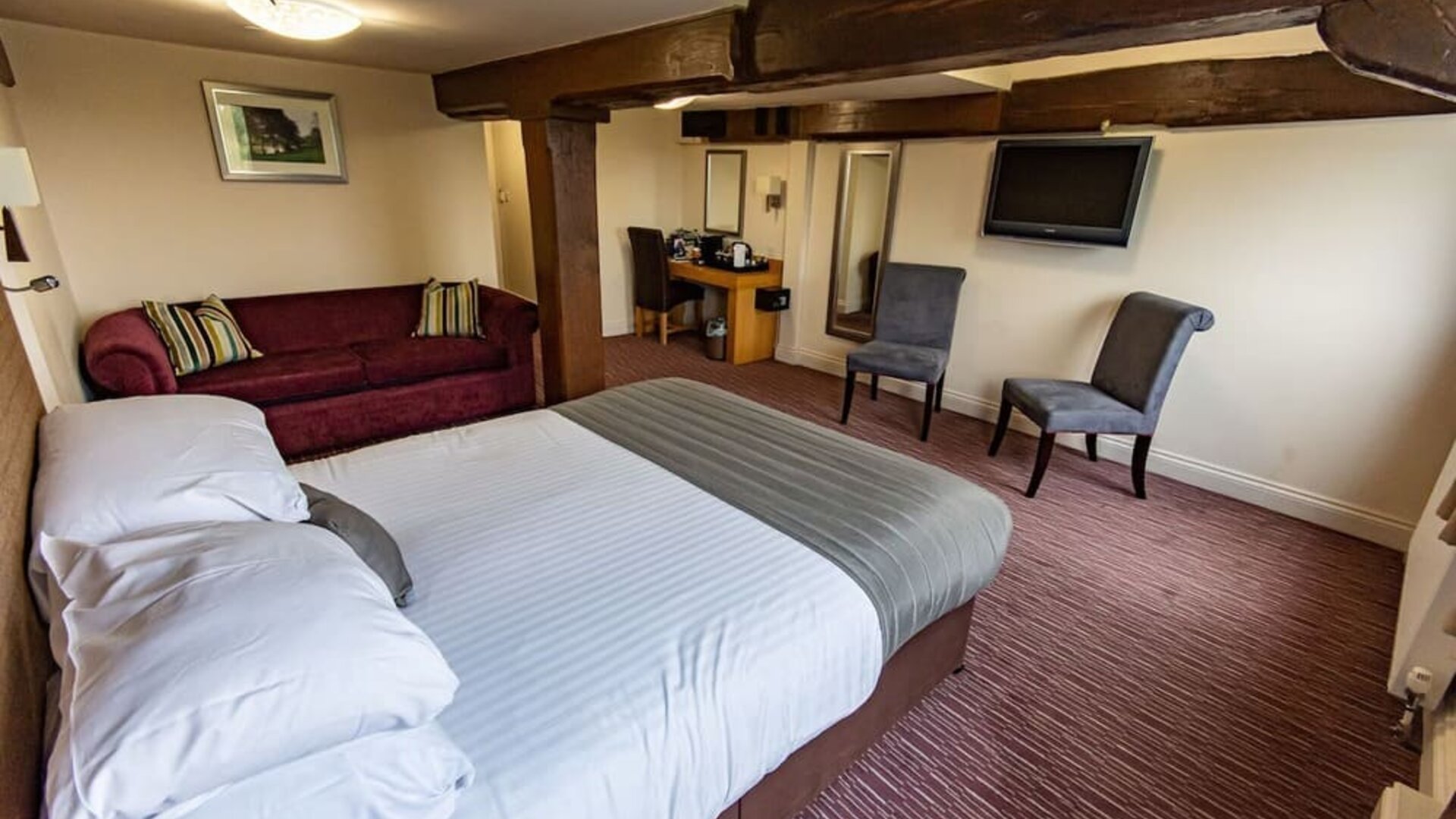 Day room at the The Mill Hotel - Surya Hotels
