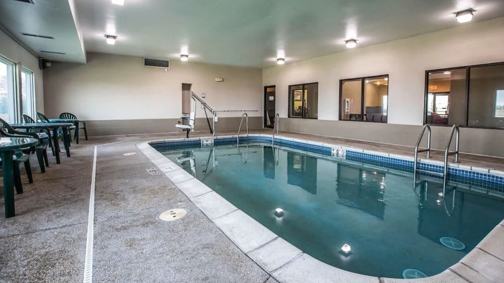 Indoor pool at Quality Inn & Suites Mendota Near I-39.