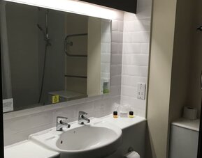 Bathroom at Dragonfly Hotel Colchester - Surya Hotels.