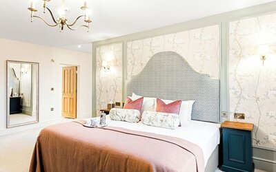 Day room at  The Duke's Head Hotel - Surya Hotels.