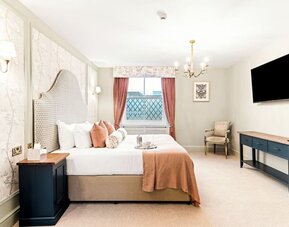 Day room at  The Duke's Head Hotel - Surya Hotels.