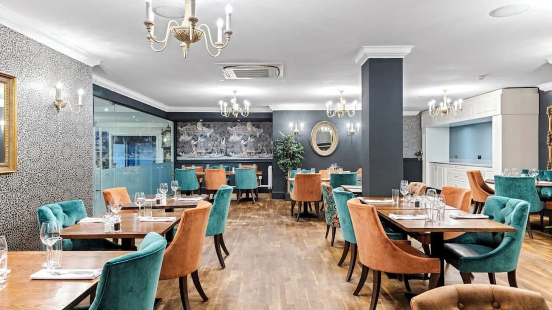 Dining at The Duke's Head Hotel - Surya Hotels.