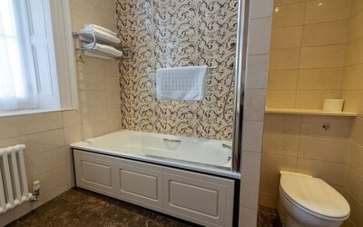 Bathroom at The Duke's Head Hotel - Surya Hotels.