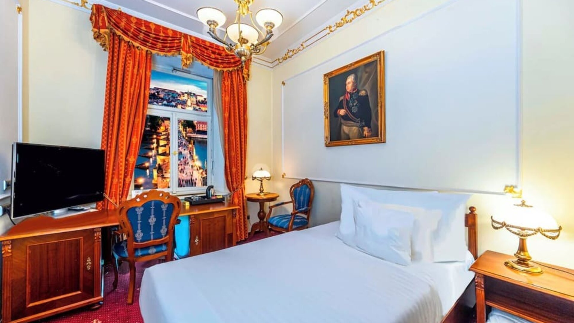 Day room at Hotel General Prague.