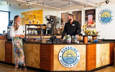 Hotel bar at RumFish Beach At TradeWinds.