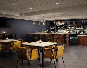 Dining at Courtyard by Marriott Myrtle Beach Barefoot Landing.