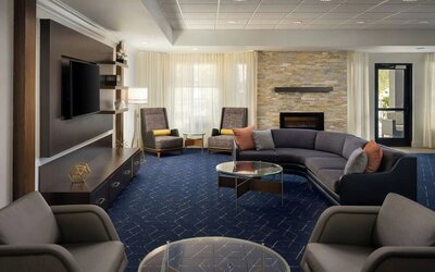 Lounge at Courtyard by Marriott Myrtle Beach Barefoot Landing.