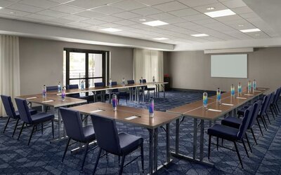 Meeting facility at Courtyard by Marriott Myrtle Beach Barefoot Landing.