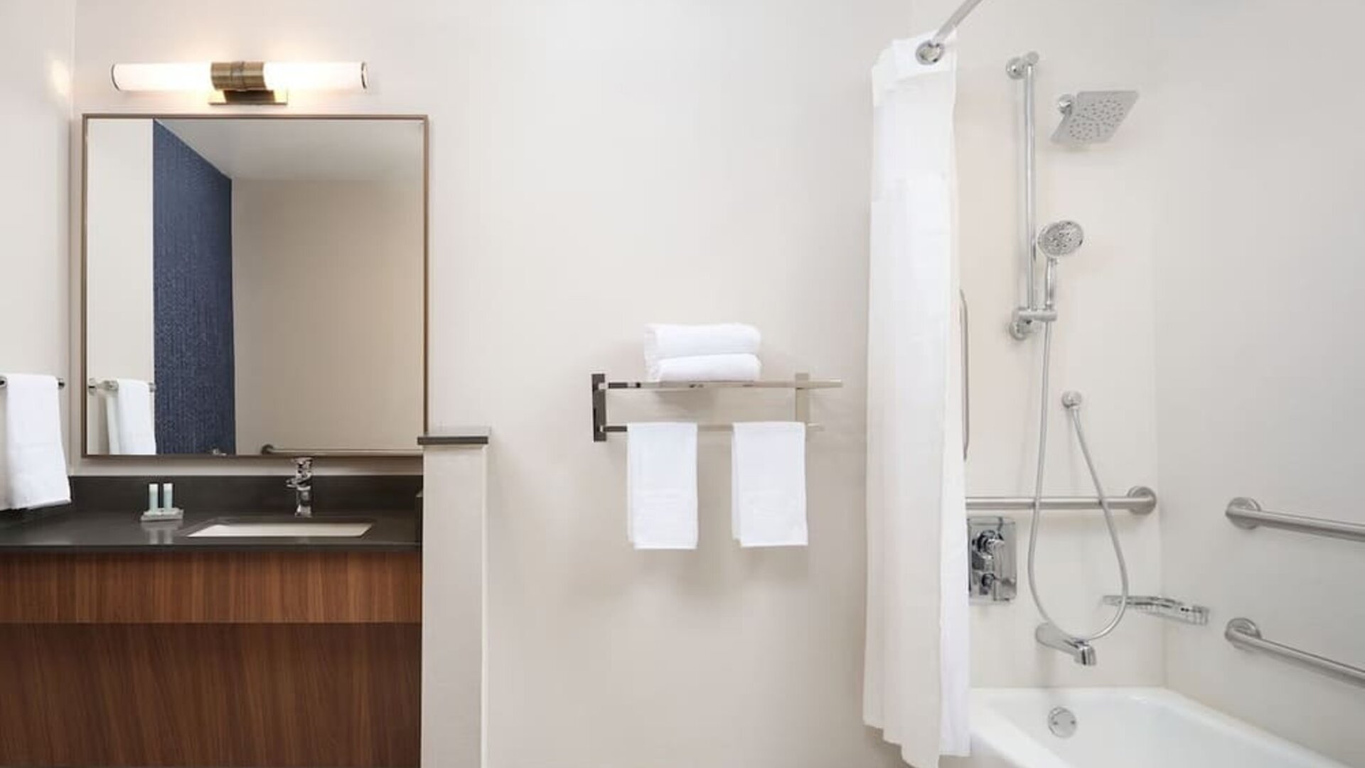 Bathroom at Fairfield By Marriott Inn & Suites Fort Lauderdale Northwest.