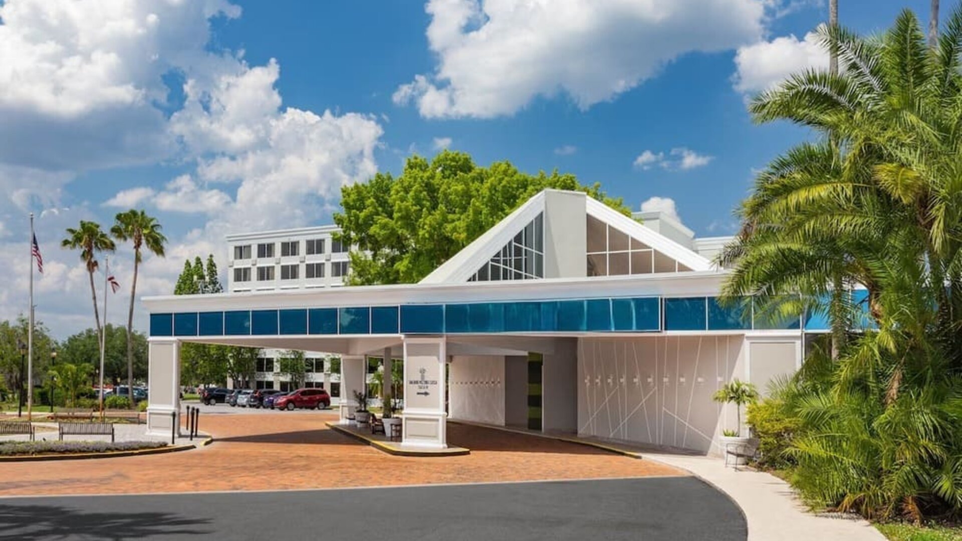 Exterior at Holiday Inn Resort Kissimmee By The Parks By IHG.