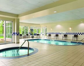 Indoor pool at Hilton Garden Inn Niagara-on-the-Lake.