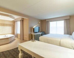 Day room at Hilton Garden Inn Niagara-on-the-Lake.