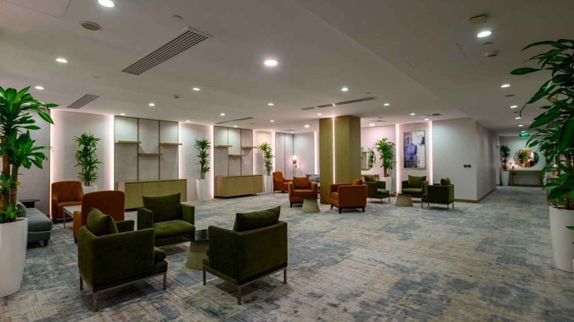 Meeting space at DoubleTree By Hilton Jeddah Al Andalus Mall.