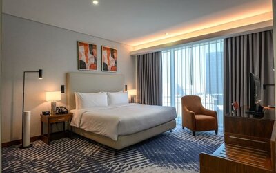 Day room at DoubleTree By Hilton Jeddah Al Andalus Mall.