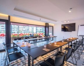 Meeting room at Canopy By Hilton Madrid Castellana.