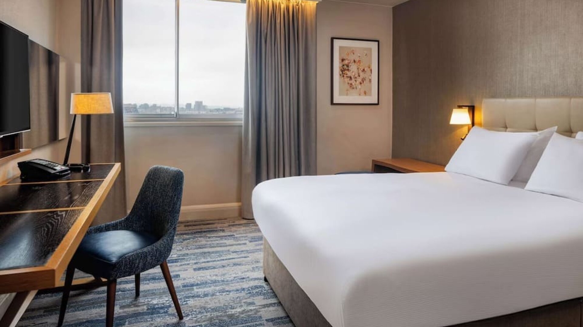 Day room at Hilton Leeds City.