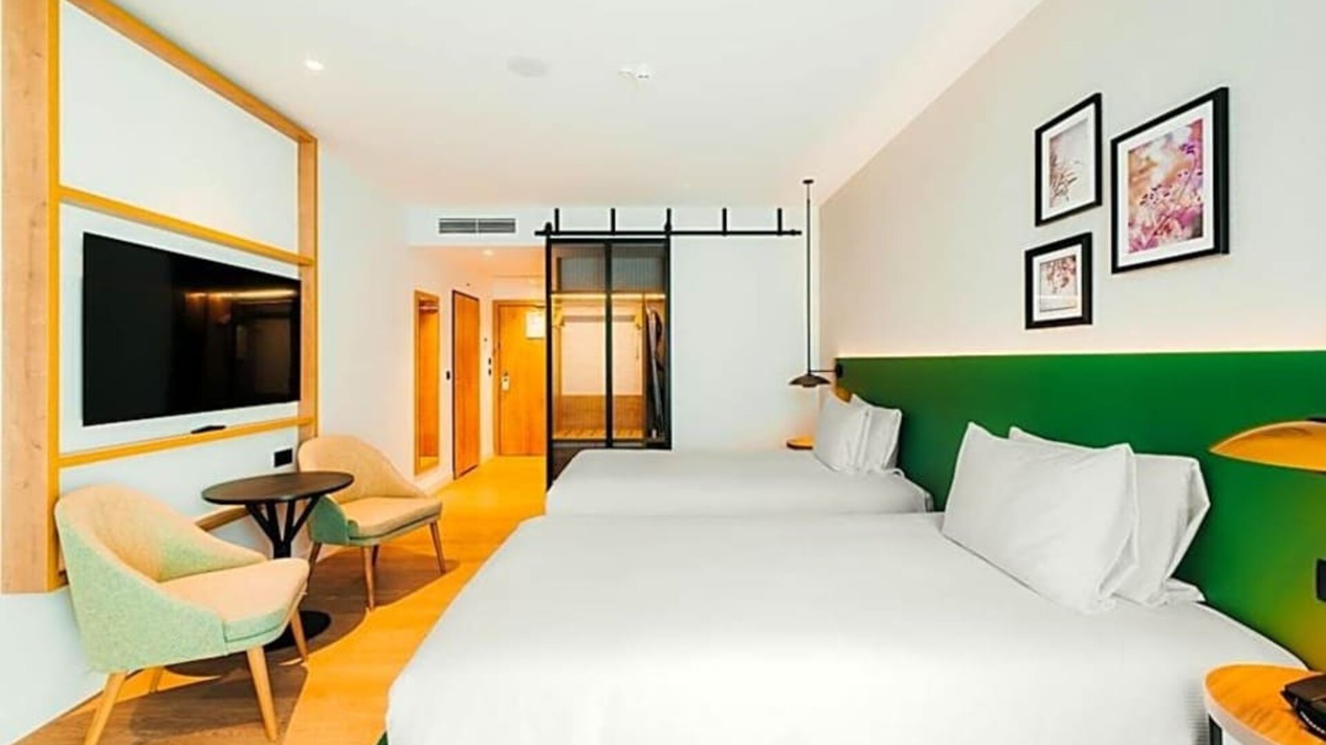 Day room at Hilton Garden Inn Radom.
