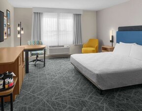 Day room at Hampton Inn By Hilton Costa Mesa Newport Beach.