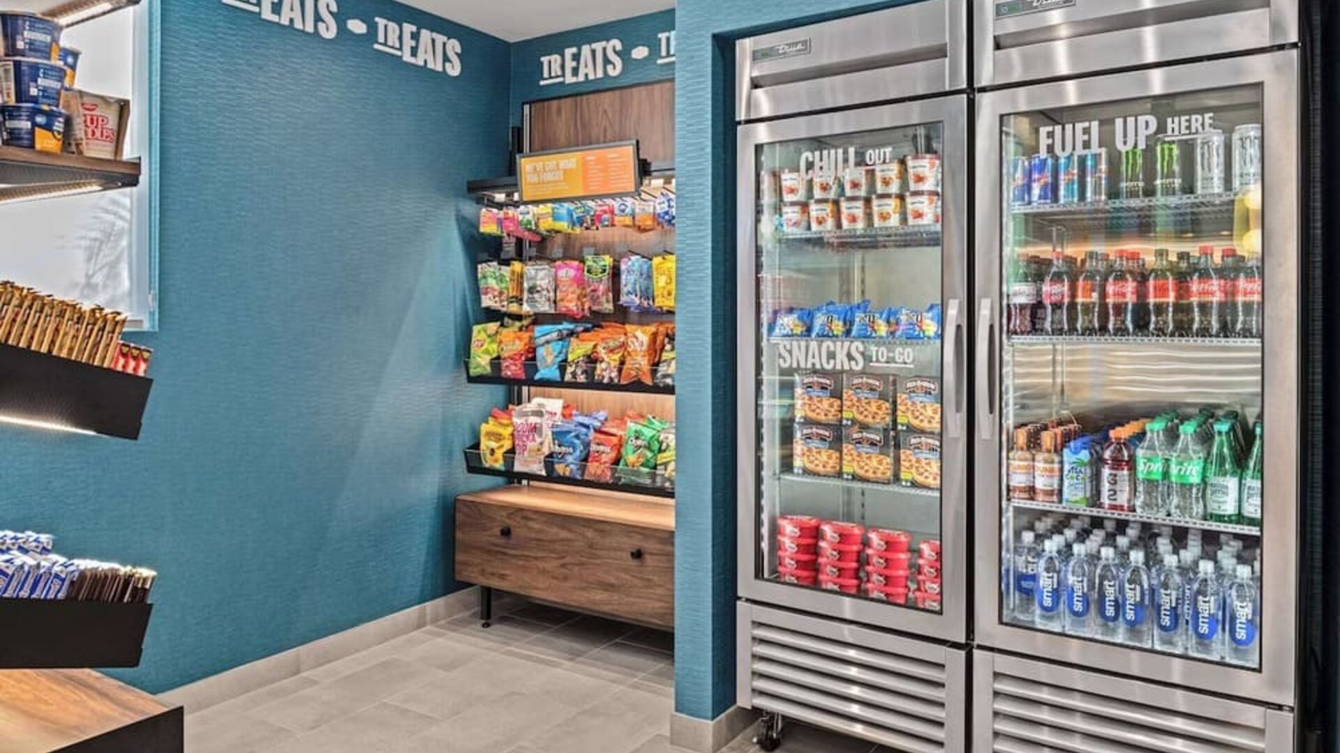 snack bar at Hampton Inn By Hilton Costa Mesa Newport Beach.