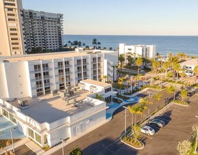 Exterior at Plunge Beach Resort.