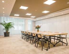 Meeting room at Hilton Garden Inn Brussels Airport.