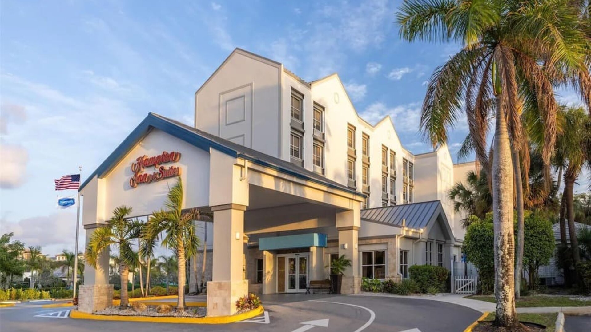 Exterior at Hampton Inn & Suites Ft. Lauderdale Airport/South Cruise Port.