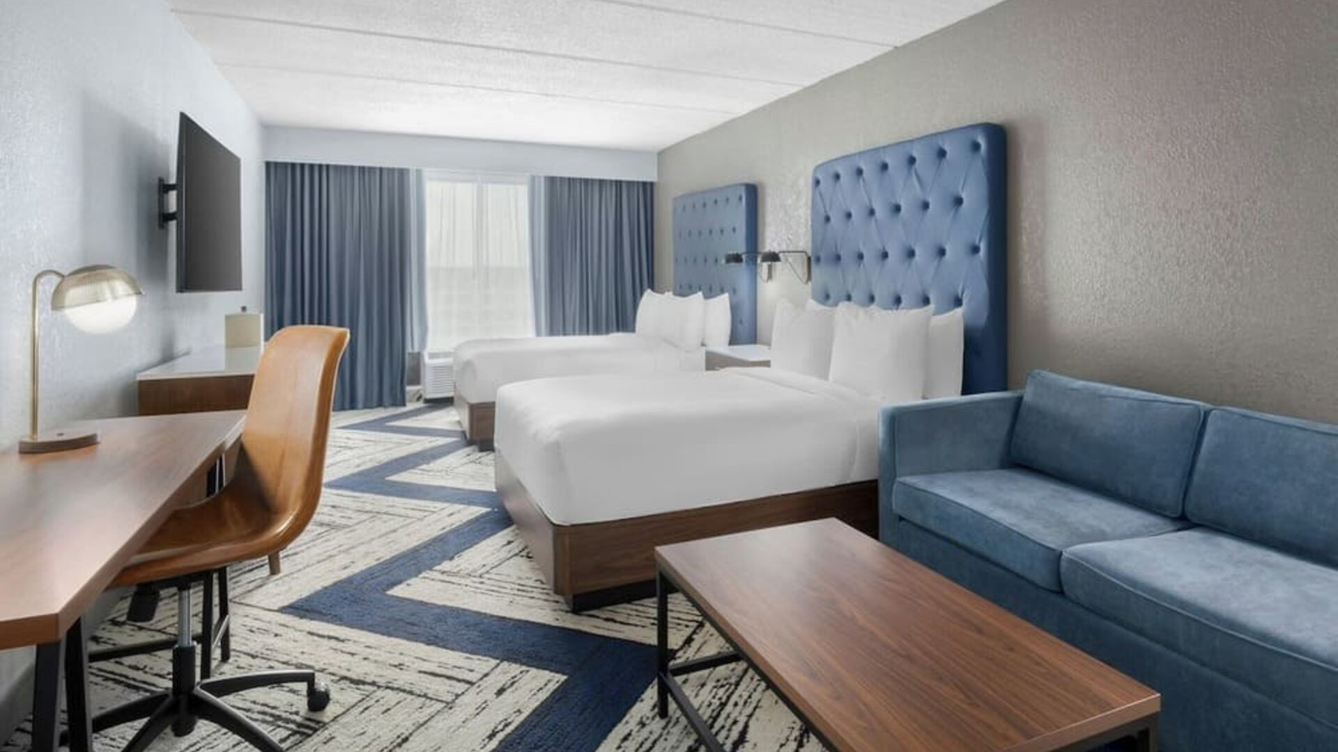 Day room at Four Points By Sheraton College Park Atlanta Airport.