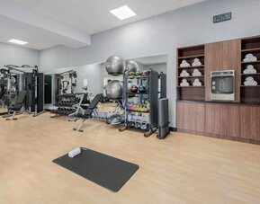 Gym at Four Points By Sheraton College Park Atlanta Airport.