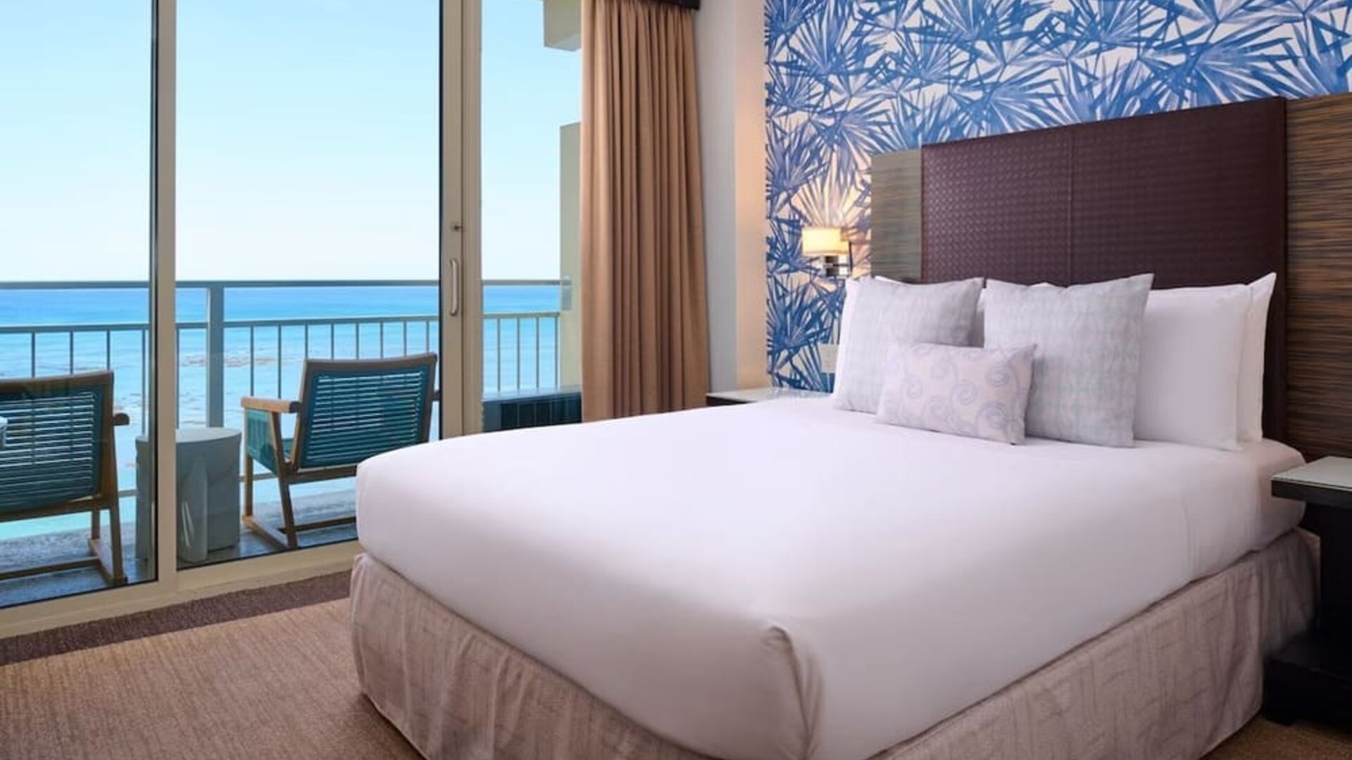 Day room at Kaimana Beach Hotel.