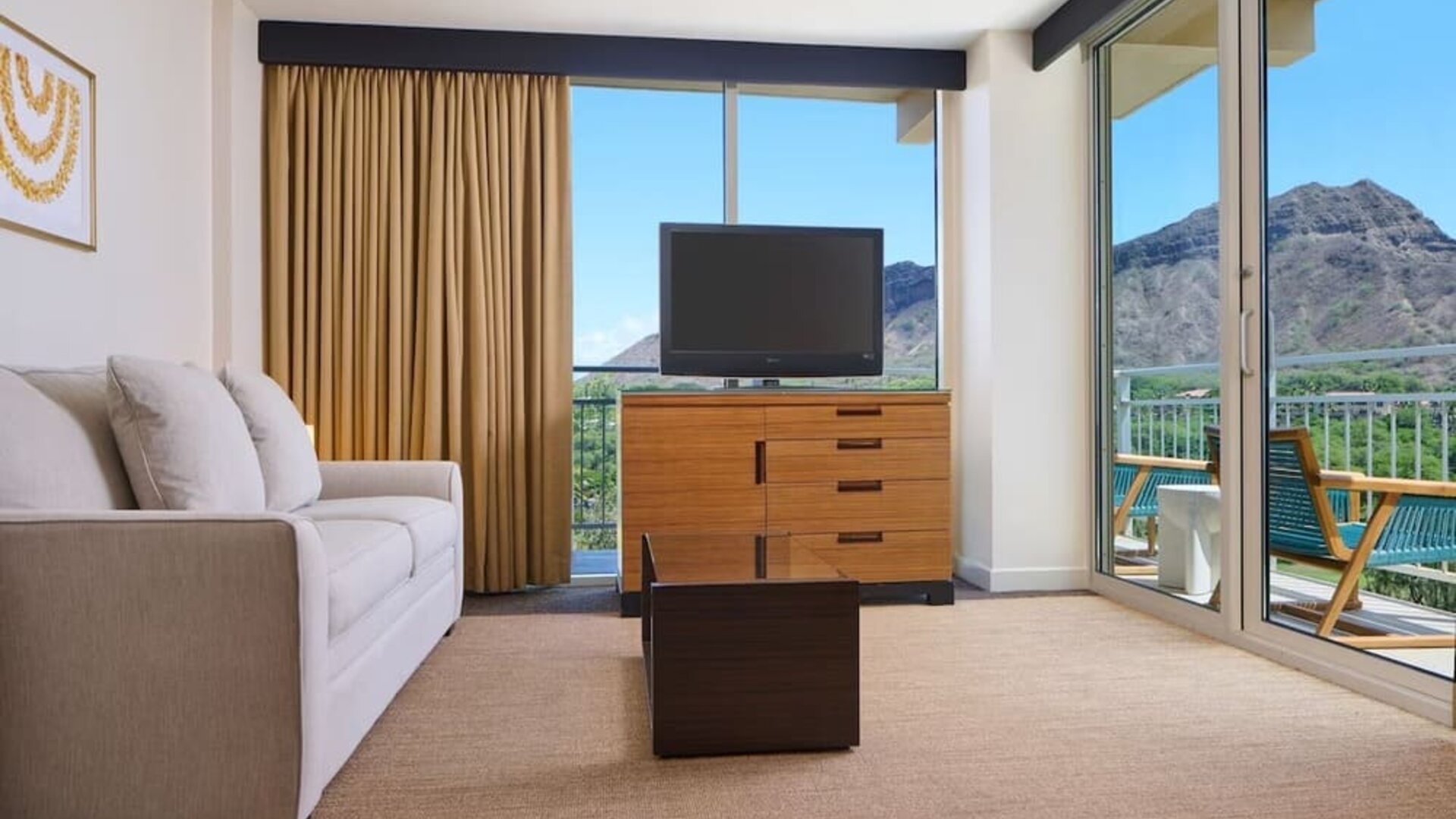 Day room at Kaimana Beach Hotel.