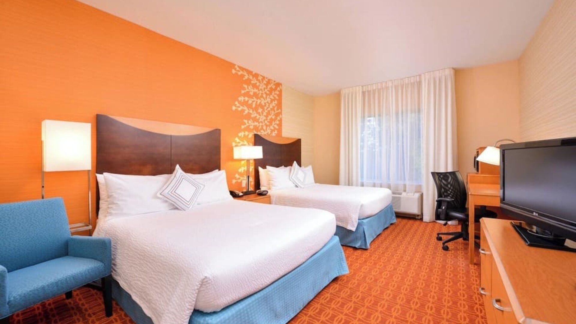 Day room at Fairfield By Marriott Inn & Suites White Marsh.
