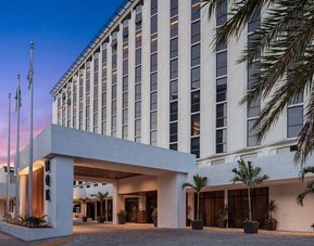 Exterior at ROK Hotel Kingston, Tapestry Collection By Hilton.