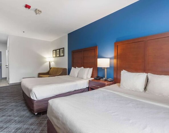 Day use room at Comfort Suites Lombard - Addison.