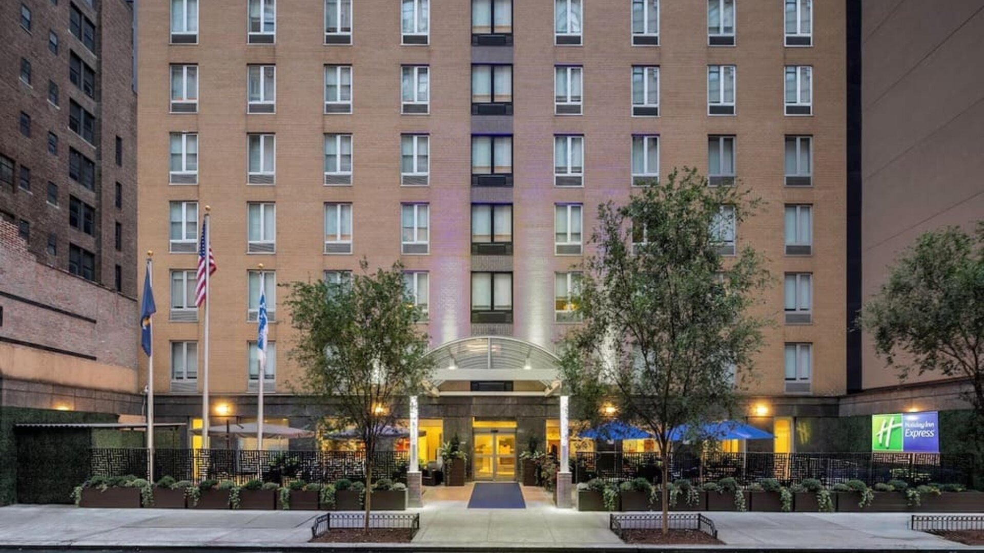 Exterior of Holiday Inn Express New York City - Chelsea.