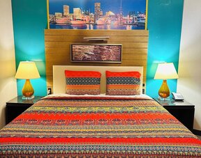 Day room at The Mt. Vernon Inn.