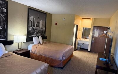 Day room at Coratel Inn And Suites By Jasper Wichita North