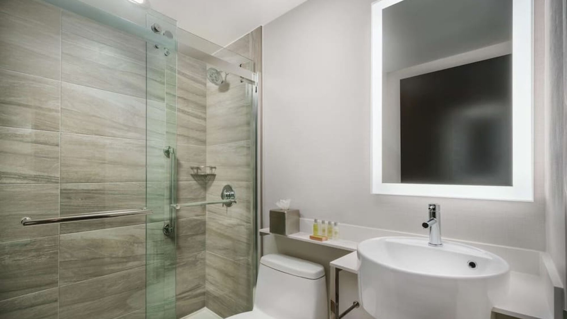 Modern bathroom at DoubleTree Times Square South.
