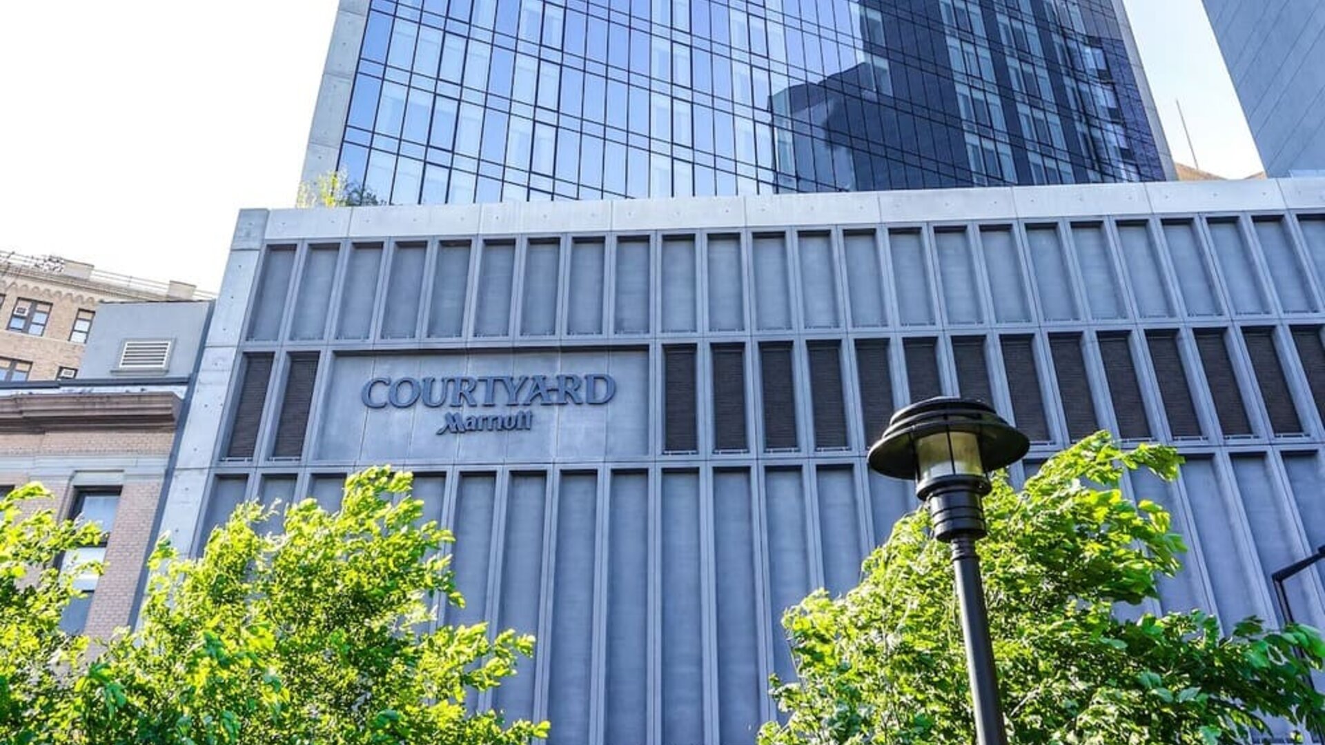 Exterior view of Courtyard By Marriott Long Island City/New York Manhattan View.