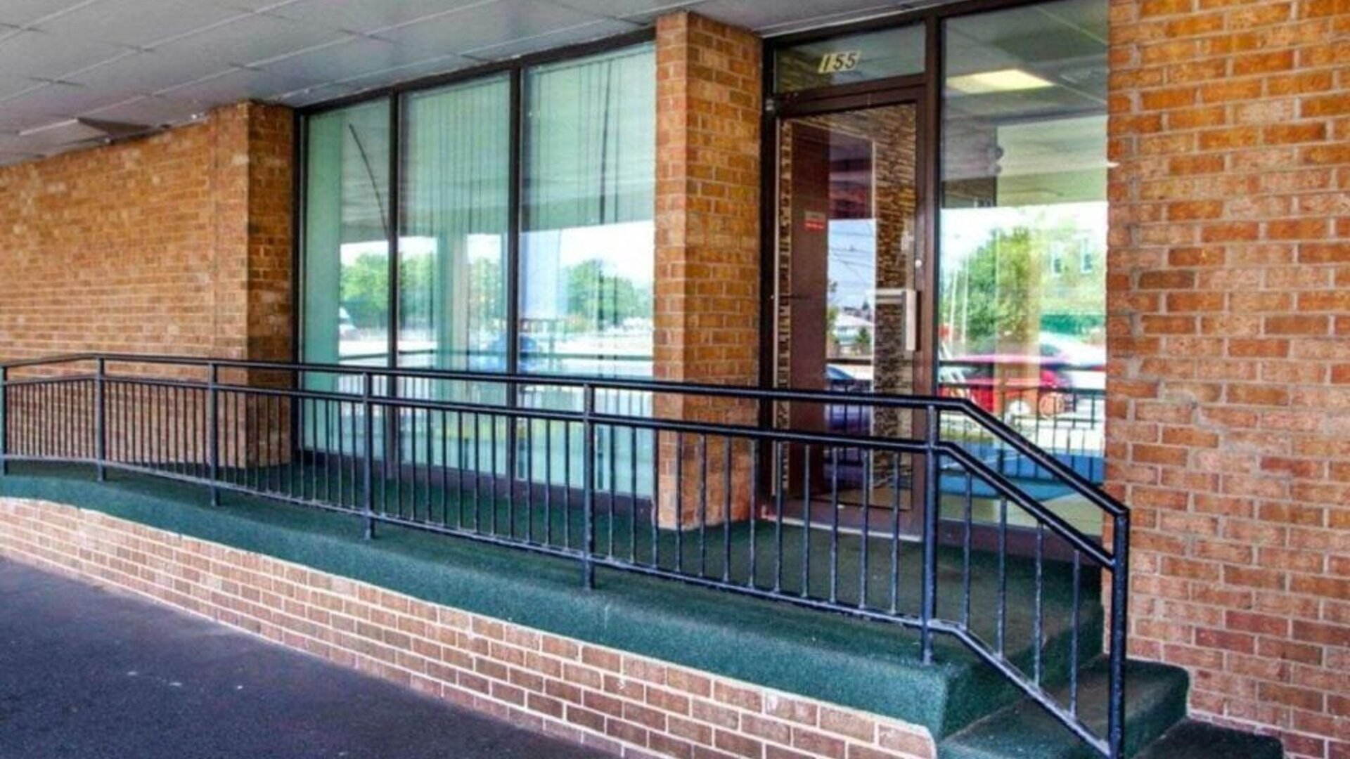 Hotel exterior at Rodeway Inn Meadowlands.