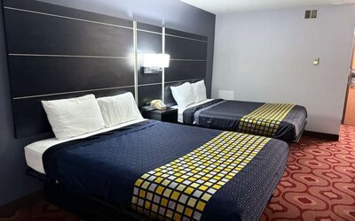 Day use room at Coratel Inn & Suites By Jasper Hastings.