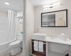 Bathroom at Howard Johnson by Wyndham Highway.
