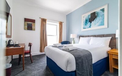 Day room with workspace at The Southcliff Hotel.