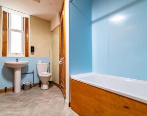 Bathroom at The Southcliff Hotel