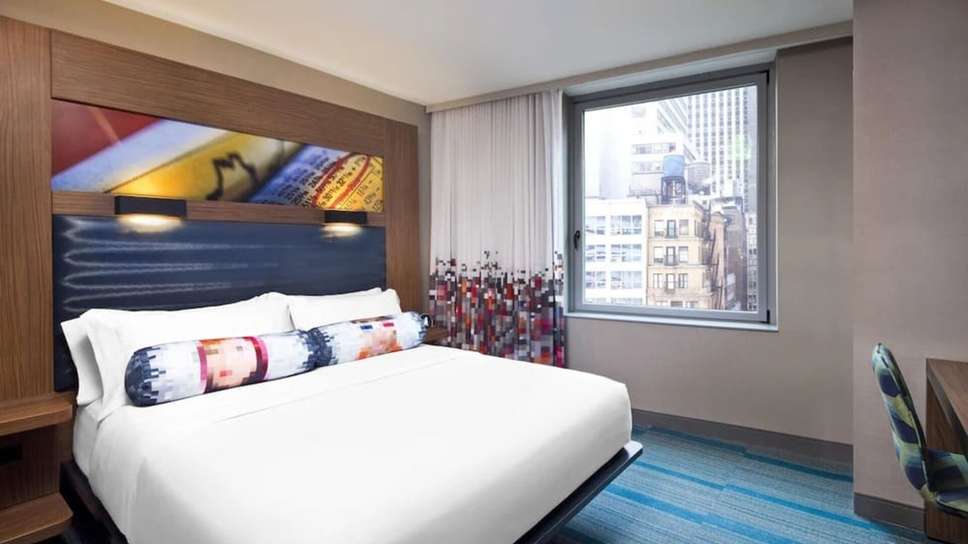 Day use room with work desk at Aloft Manhattan Downtown - Financial District.