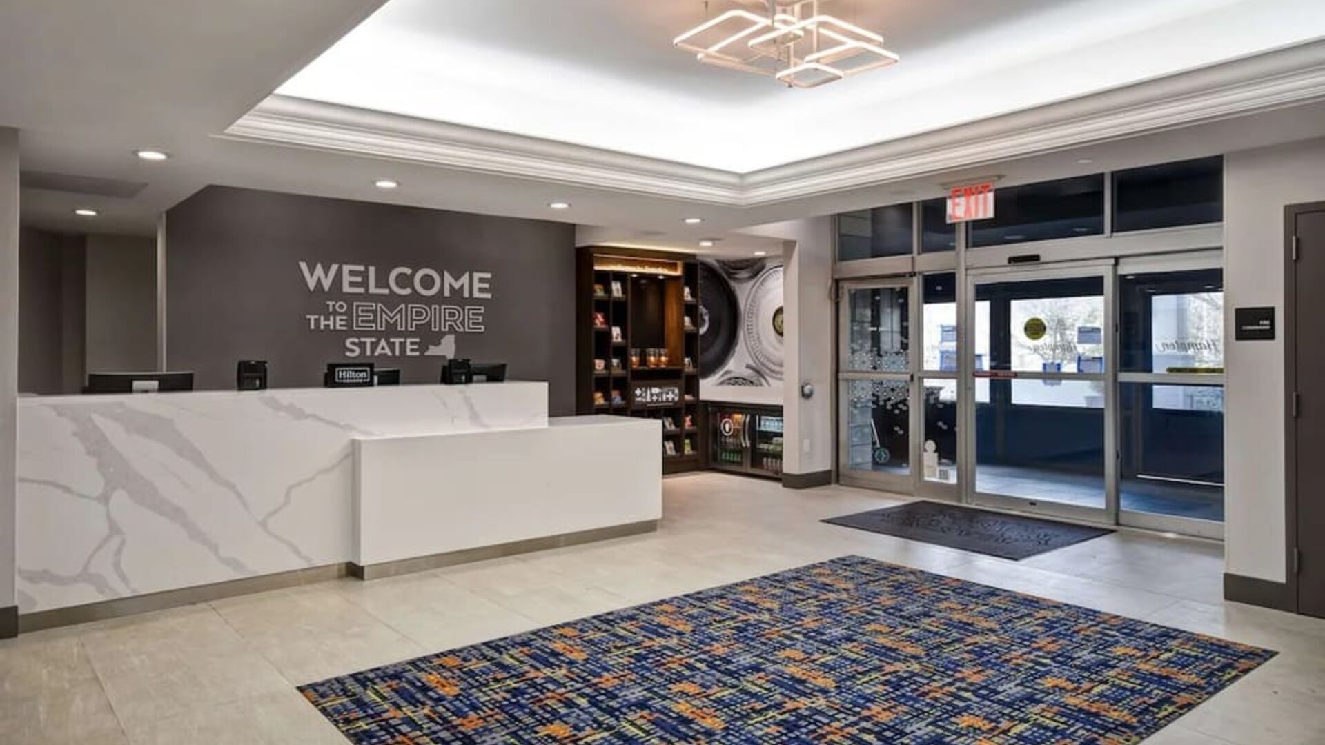 Reception hall and Front Desk at Hampton Inn NY-JFK.
